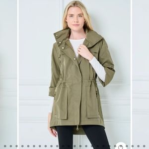 Anorak L Olive Green and Gold
